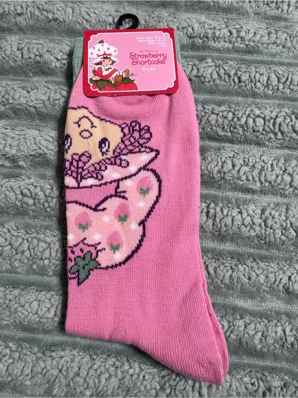 NWT Strawberry Shortcake Pink Graphic Crew Socks